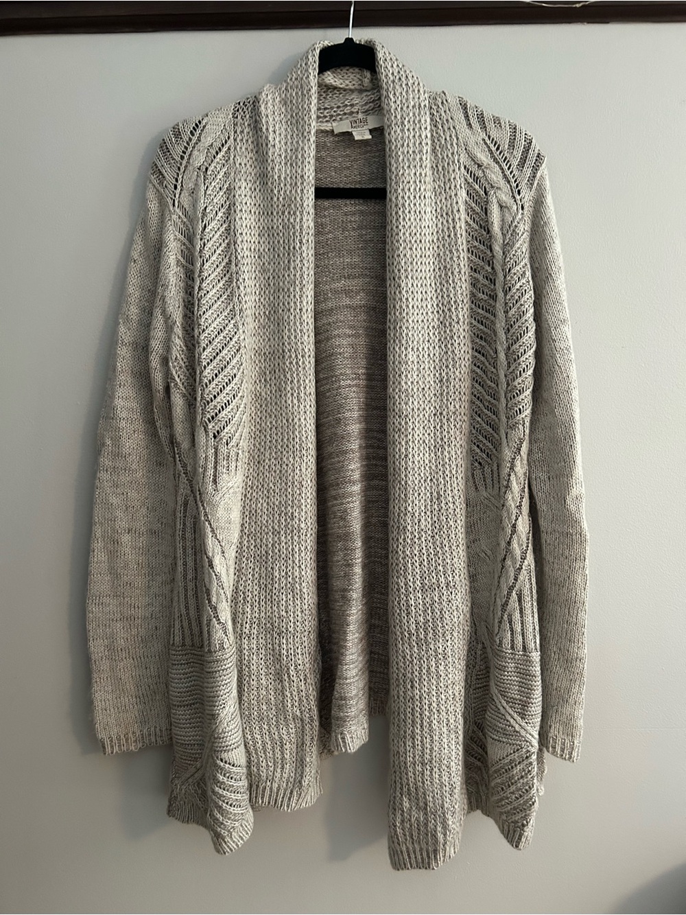 Cozy Open-Front Cable Knit Cardigan - Light Gray/Cream